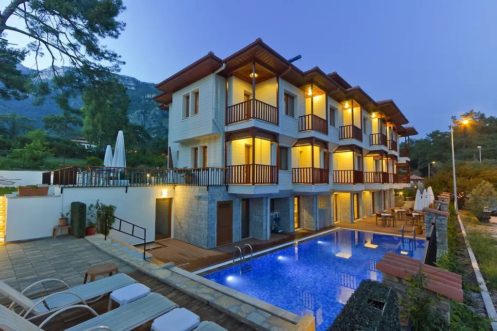 اكياكا Summer Hotel 4*,