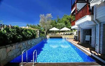 اكياكا Summer Hotel 4*,
