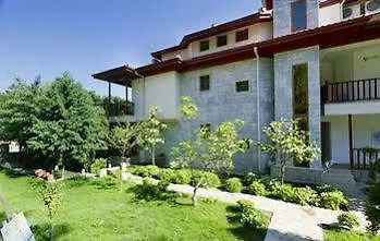 اكياكا Summer Hotel